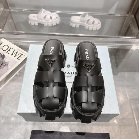 プラダ スリッパ