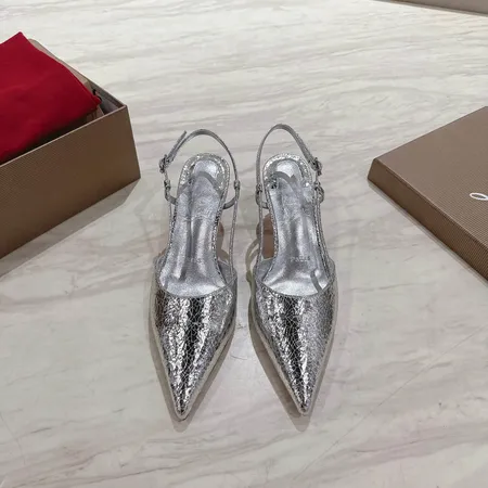 クリスチャン・ルブタン サンダル