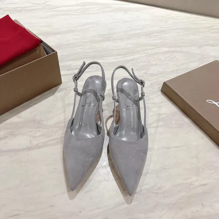 クリスチャン・ルブタン サンダル