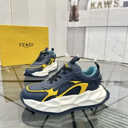 フェンディ スニーカー