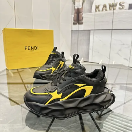 フェンディ スニーカー