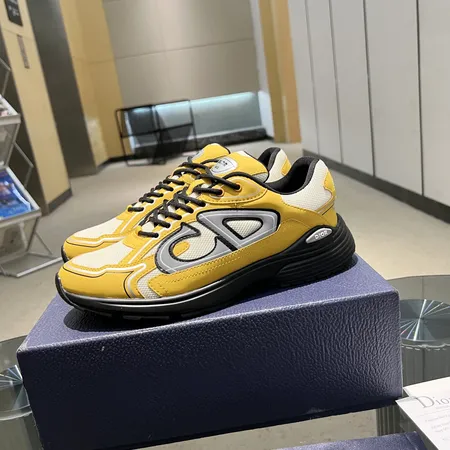 ディオール スニーカー