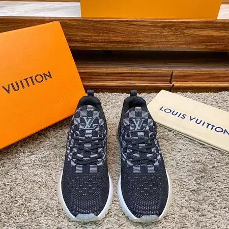 ルイヴィトン スニーカー