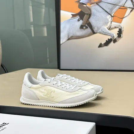 セリーヌ カジュアルシューズ