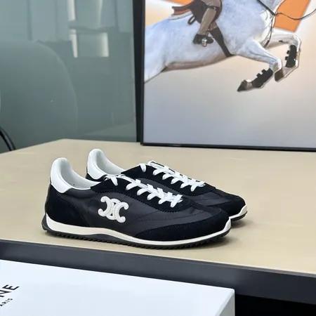 セリーヌ カジュアルシューズ