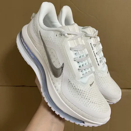 ナイキ スニーカー