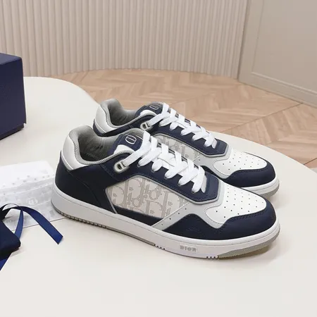 ディオール カジュアルシューズ