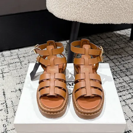 プラダ サンダル