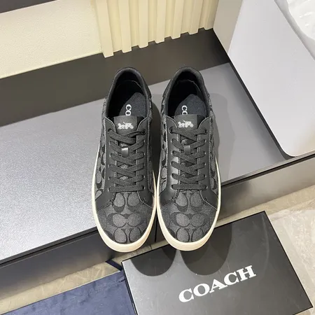 コーチ カジュアルシューズ