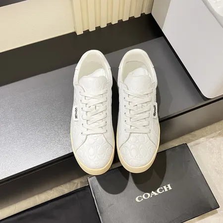 コーチ カジュアルシューズ