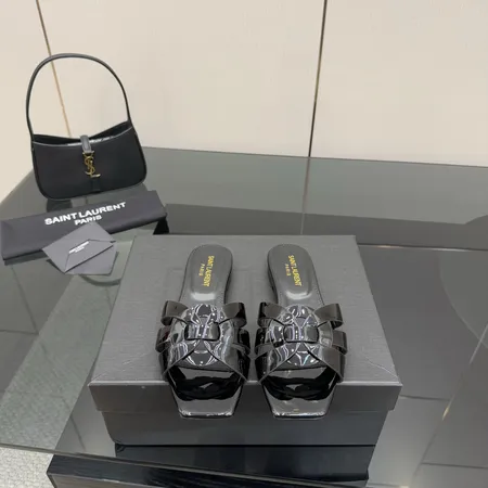 イブサンローラン スリッパ