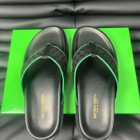 ボッテガ ヴェネタ スリッパ