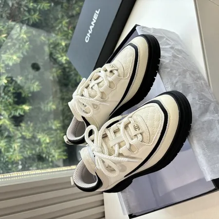 シャネル スニーカー