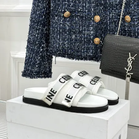 セリーヌ スリッパ