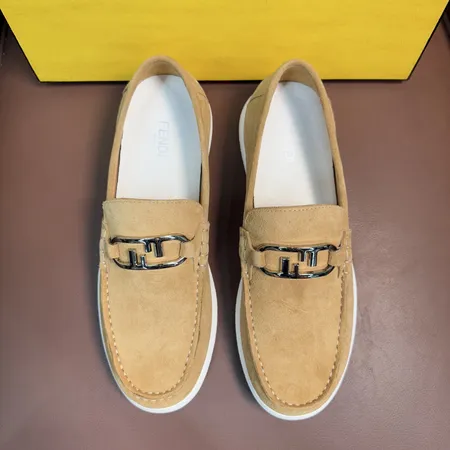 フェンディ ビジネスシューズ