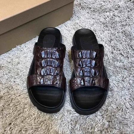 クリスチャン・ルブタン スリッパ