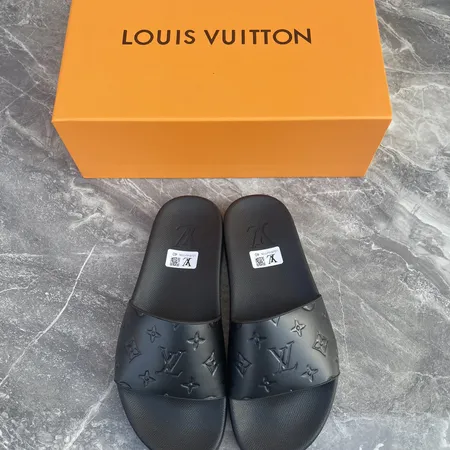 ルイヴィトン スリッパ