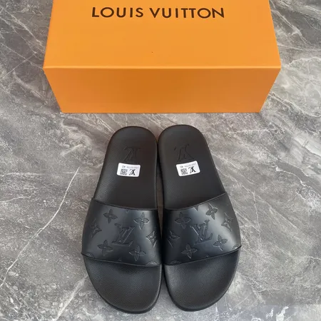 ルイヴィトン スリッパ