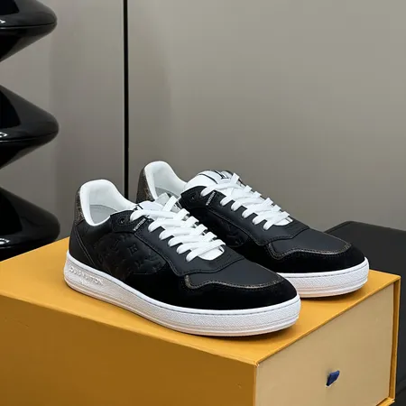 ルイヴィトン カジュアルシューズ