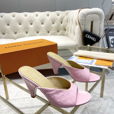 ルイヴィトン サンダル