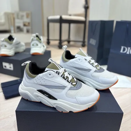 ディオール スニーカー