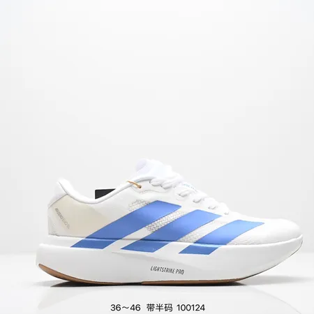 アディダス スニーカー