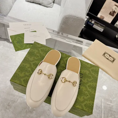 グッチ スリッパ