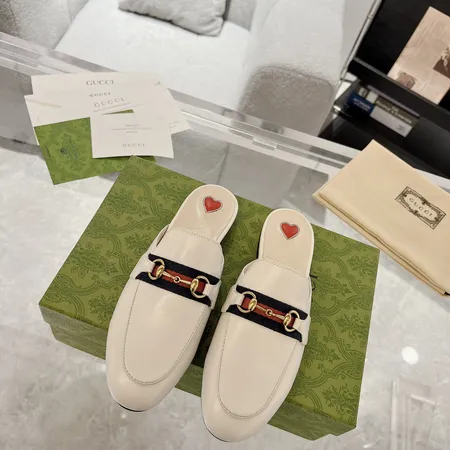 グッチ スリッパ
