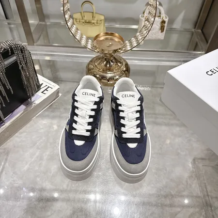 セリーヌ カジュアルシューズ