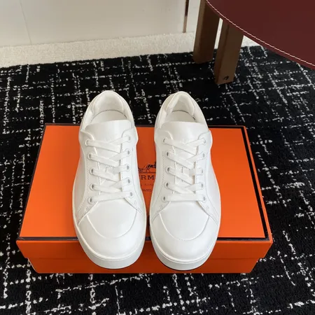 エルメス カジュアルシューズ