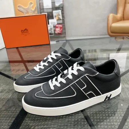 エルメス カジュアルシューズ