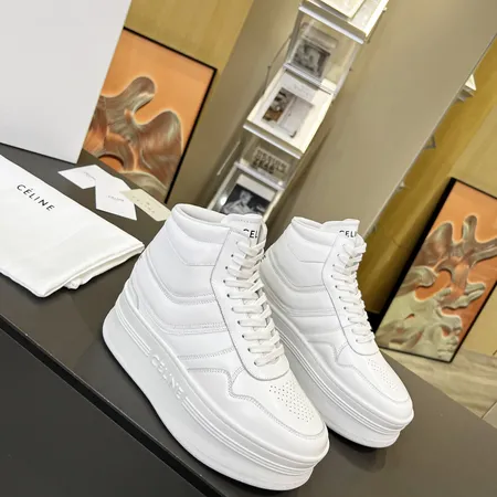 セリーヌ カジュアルシューズ