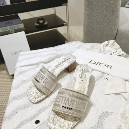 ディオール サンダル