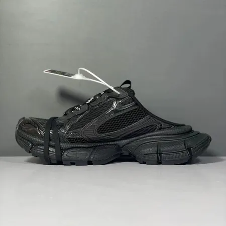 バレンシアガ スリッパ