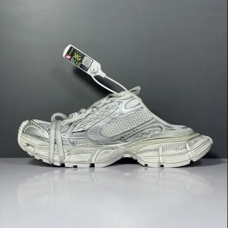 バレンシアガ スリッパ