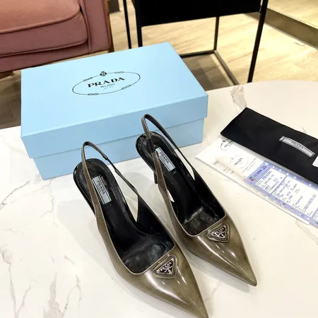 プラダ サンダル