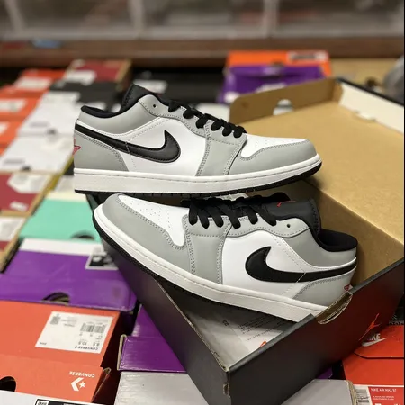 エアジョーダン スニーカー