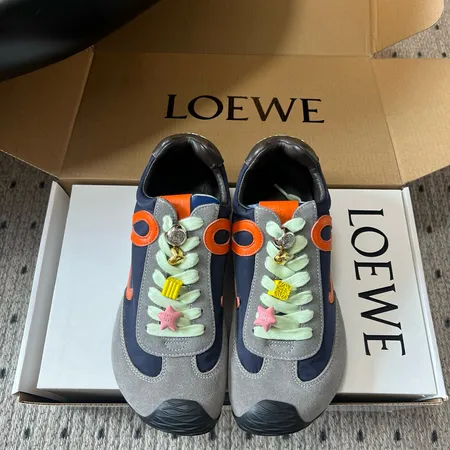 ロエベ カジュアルシューズ