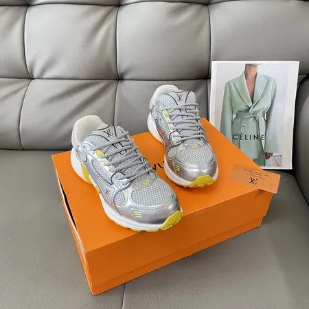 ルイヴィトン スニーカー