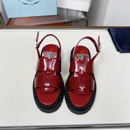 プラダ サンダル