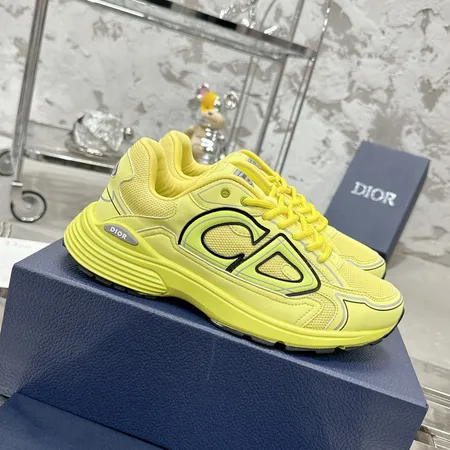 ディオール スニーカー