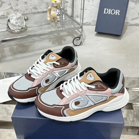 ディオール スニーカー