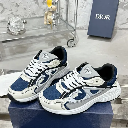 ディオール スニーカー