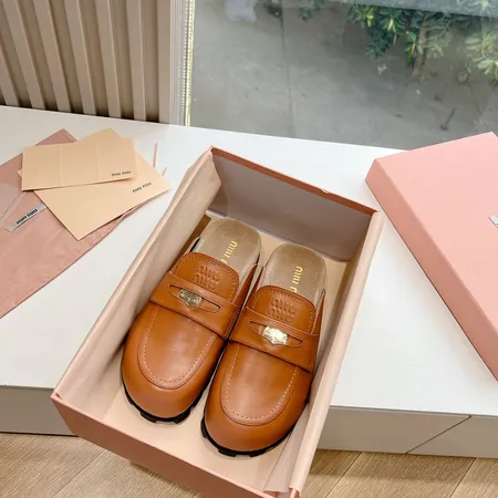 ミュウミュウ スリッパ