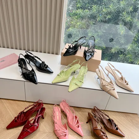 ミュウミュウ サンダル