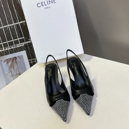 セリーヌ サンダル