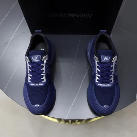 アルマーニ スニーカー