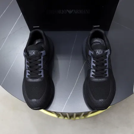 アルマーニ スニーカー