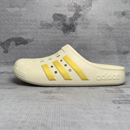 アディダス スリッパ