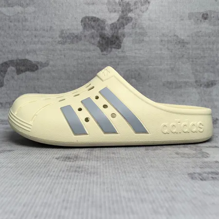 アディダス スリッパ
